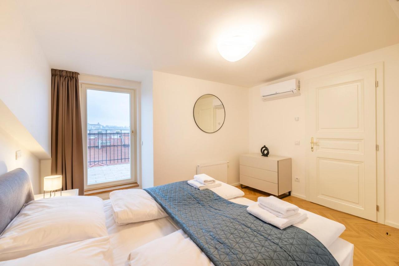 Petrin Tower Residence 프라하 외부 사진