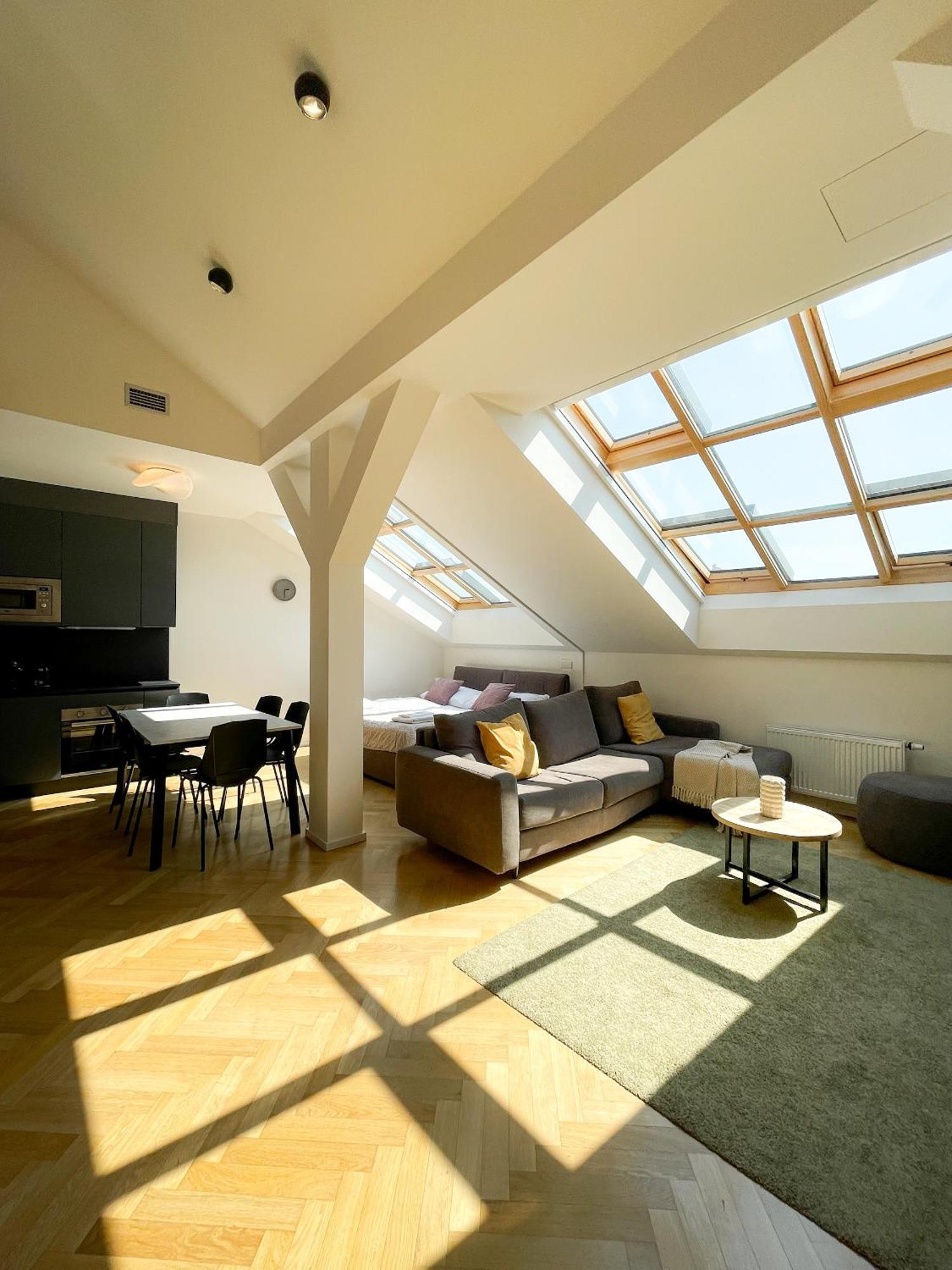 Petrin Tower Residence 프라하 외부 사진