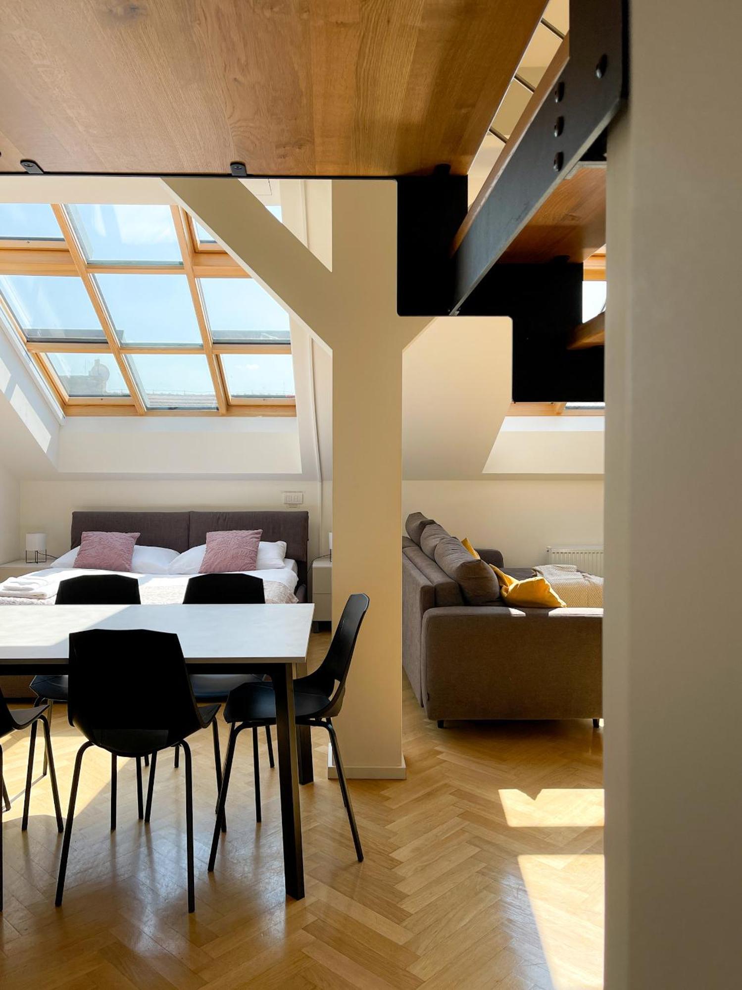 Petrin Tower Residence 프라하 외부 사진