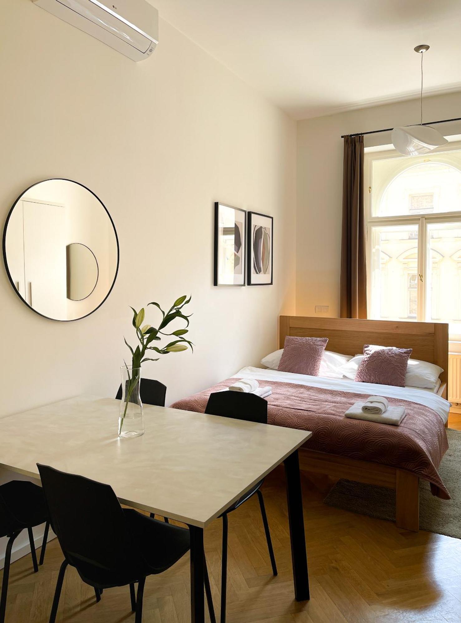 Petrin Tower Residence 프라하 외부 사진